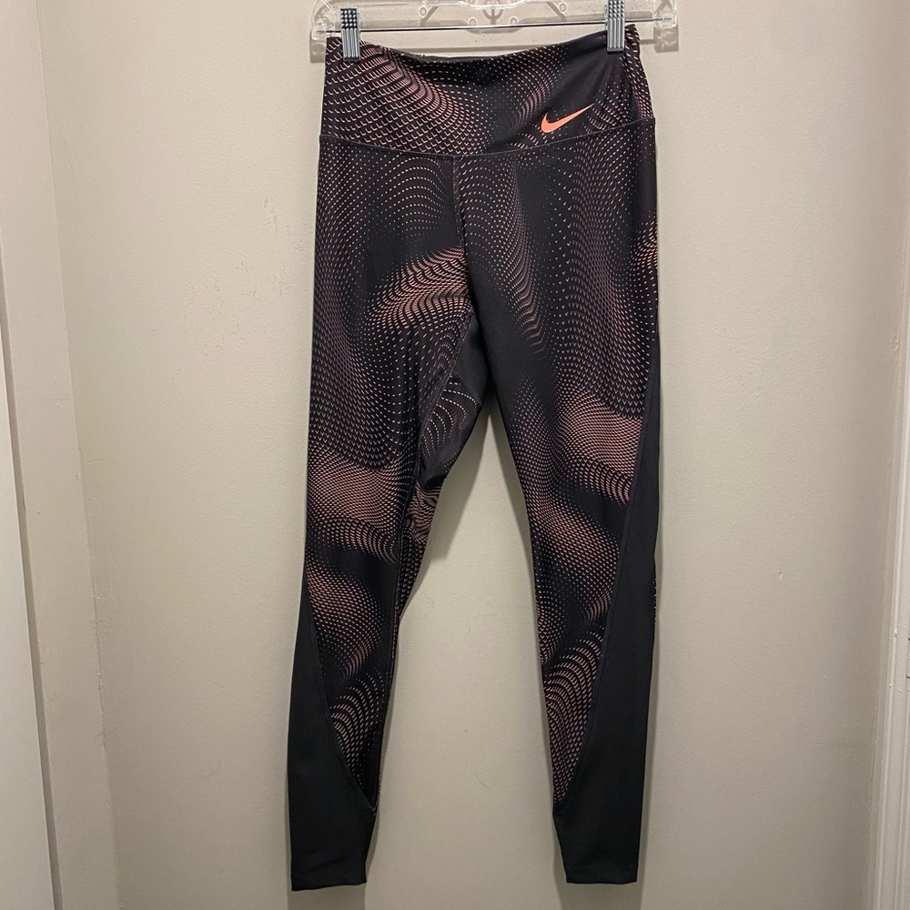 Nike Dri-Fit Gray and Pink Swirl Gym Leggings Women’s Size XS Activewear EUC